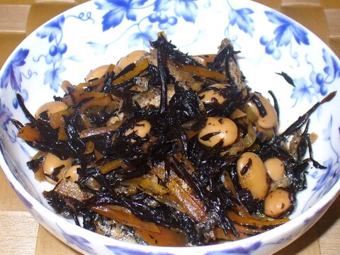 ひじきと大豆の煮物☆蒸し大豆使用